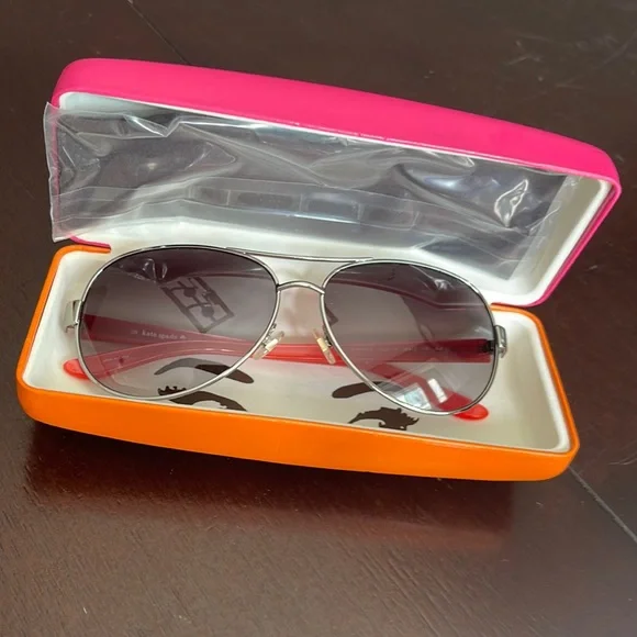 kate spade | Accessories | Kate Spade Sunglasses Donatas  display picture 3
